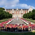 Balneario Palacio De Salinas 3*