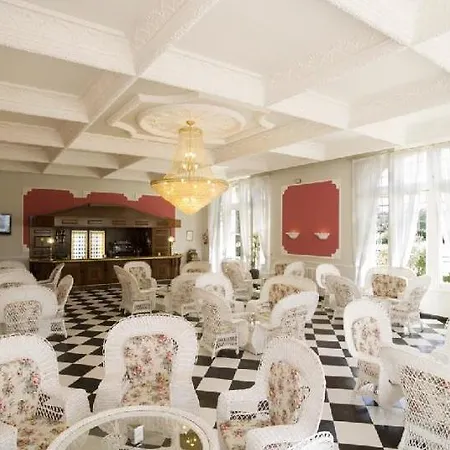 Balneario Palacio De Salinas 3*