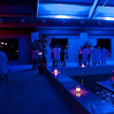 Balneario Palacio De Salinas 3*