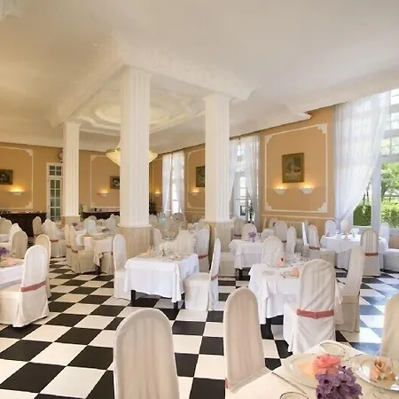 Курортный комплекс Balneario Palacio De Salinas 3*