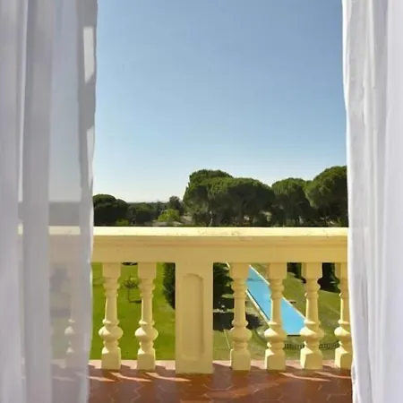 Balneario Palacio De Salinas Курортный комплекс Медина дел Кампо