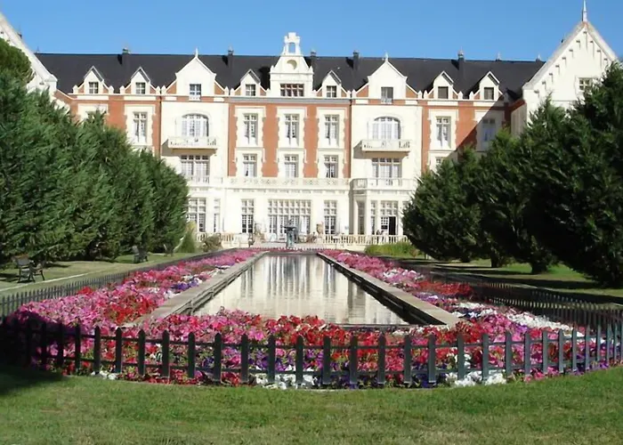 Balneario Palacio De Salinas 메디나델캄포