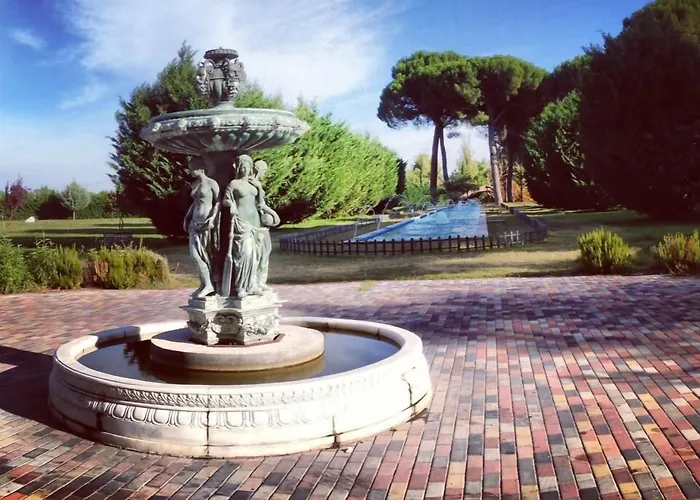 리조트 Balneario Palacio De Salinas 메디나델캄포