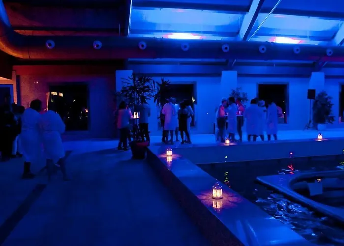 Balneario Palacio De Salinas 3*