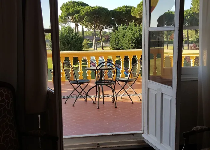 Balneario Palacio De Salinas 리조트