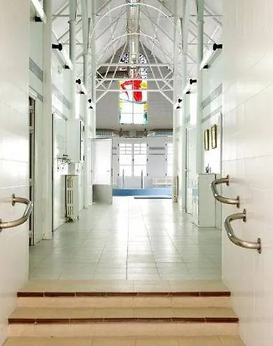 Balneario Palacio De Salinas 3*