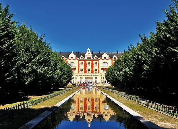 리조트 Balneario Palacio De Salinas 메디나델캄포